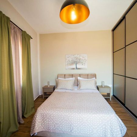 Syrene Luxury Suites Ermoupoli Dış mekan fotoğraf