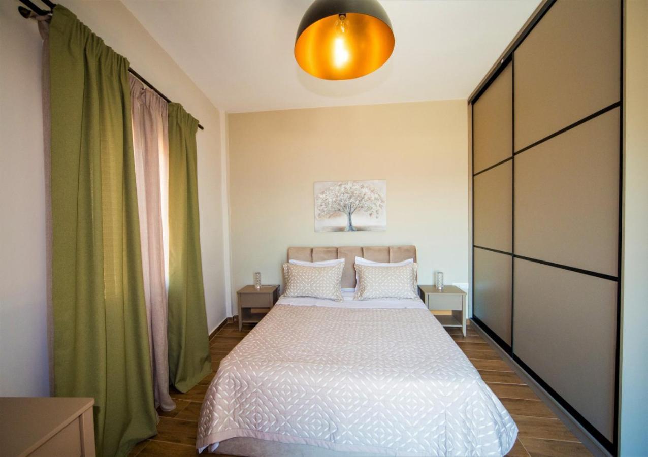 Syrene Luxury Suites Ermoupoli Dış mekan fotoğraf